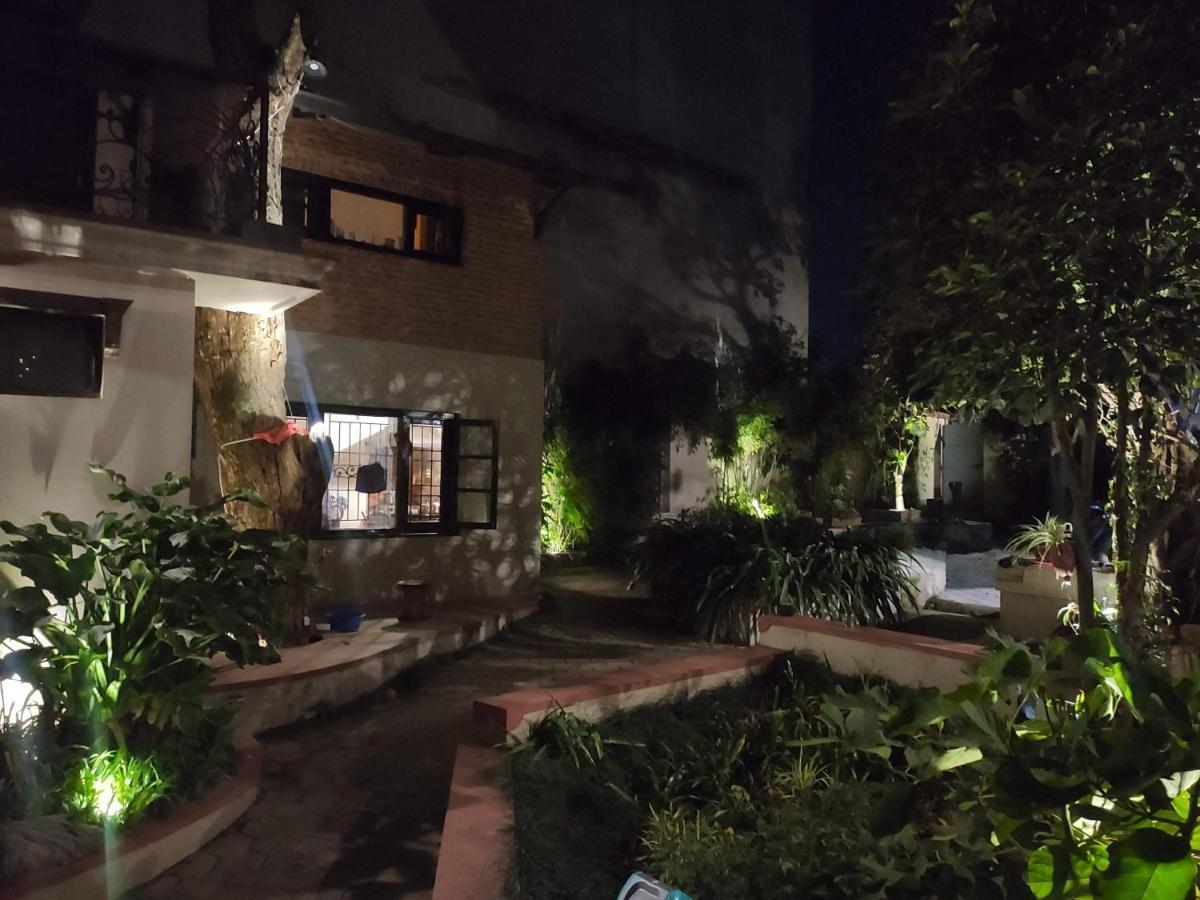 Laughing Buddha Guest House & Villa Katmandu Kültér fotó